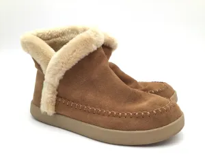 Boots Ankle Flats By Clothes Mentor In Brown, Size: 6.5
