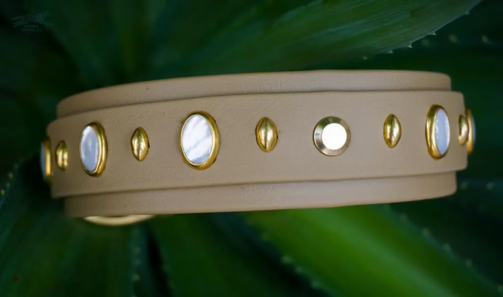 HERA 1.5" Gemstone Buckle Collar