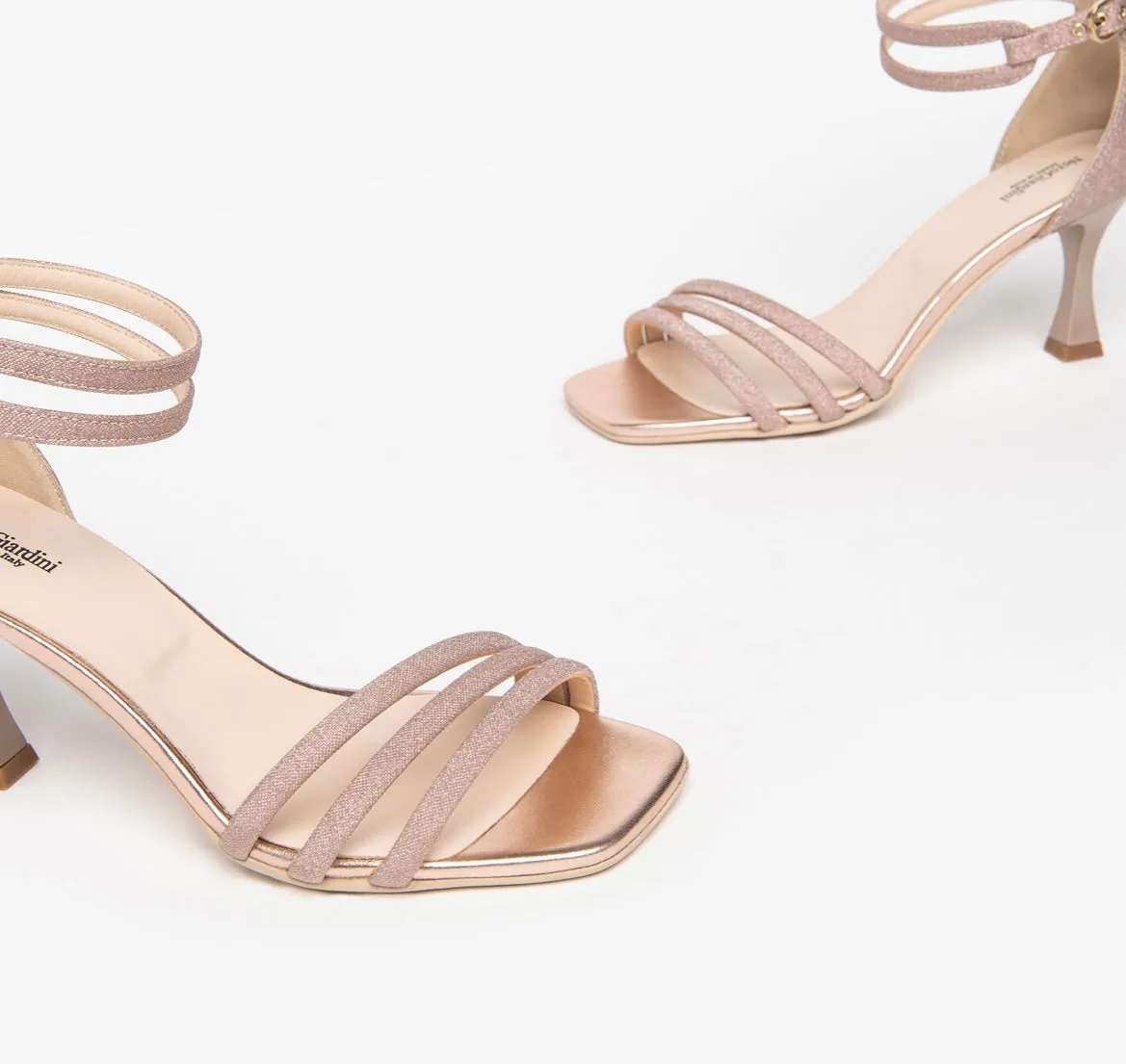 Nerogiardini rose sandals