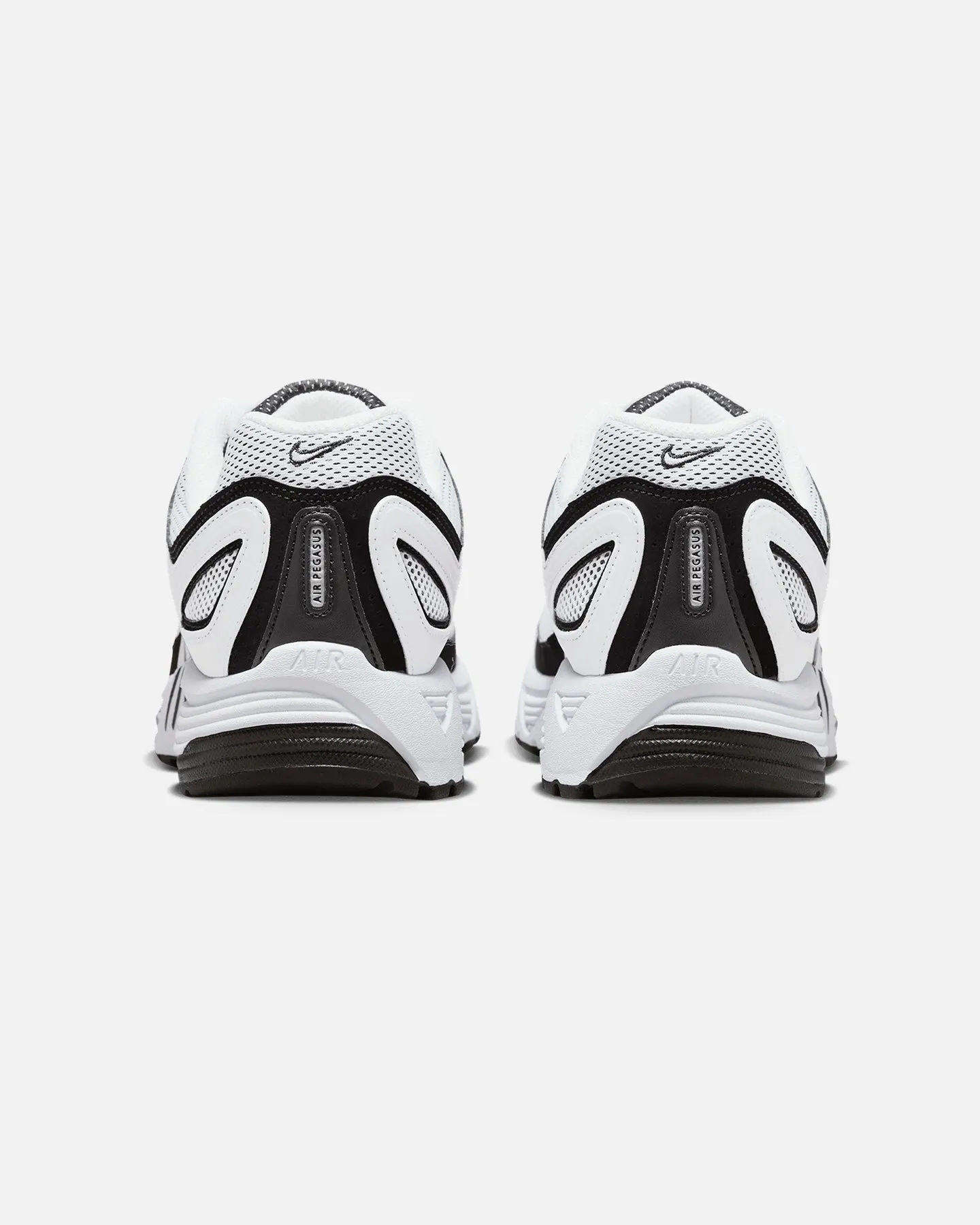 Nike Air Pegasus 2005 White/Metallic