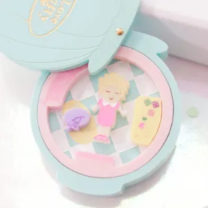 Polly Pocket Brooch
