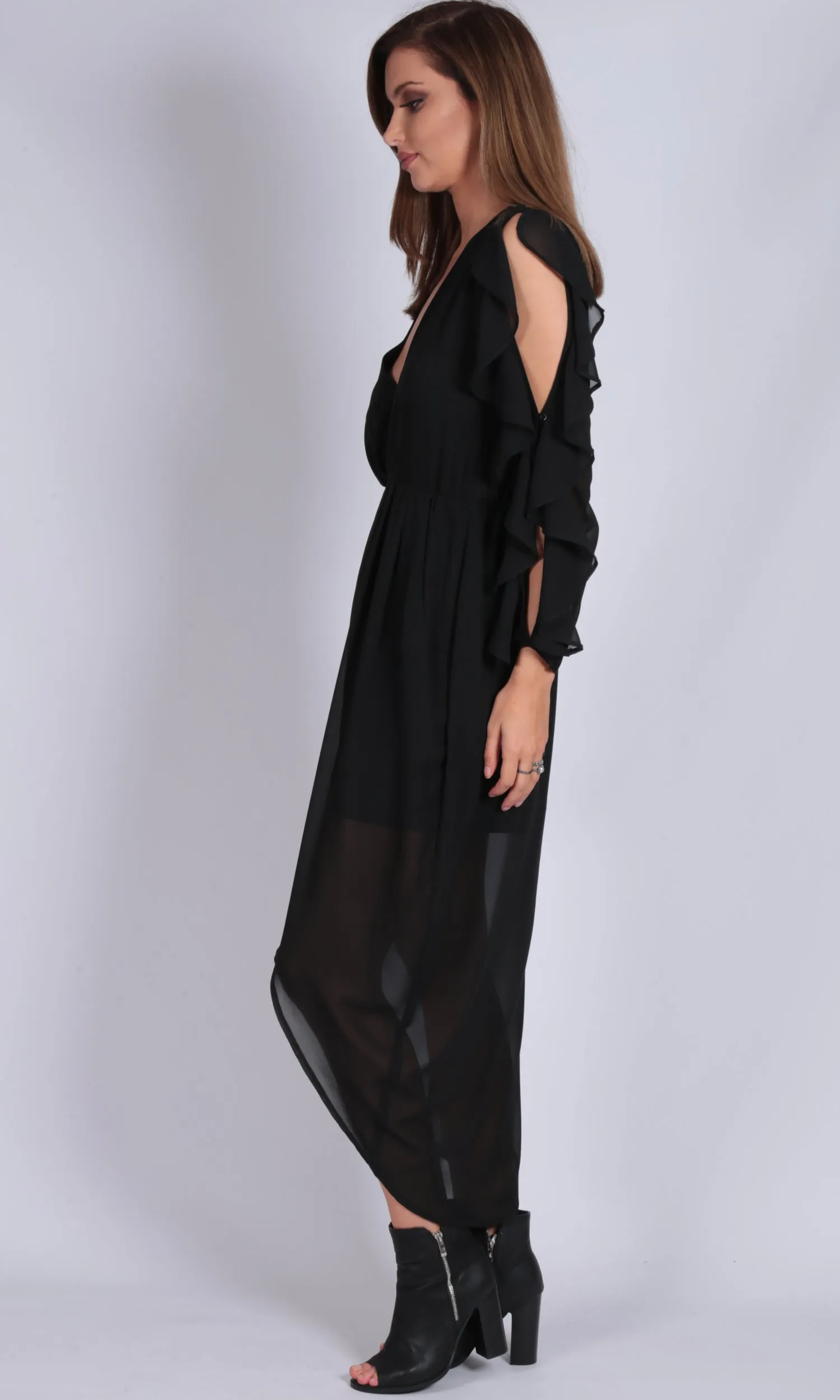 RV0357-1SS Cold Shoulder Ruffle Dress (Pack)