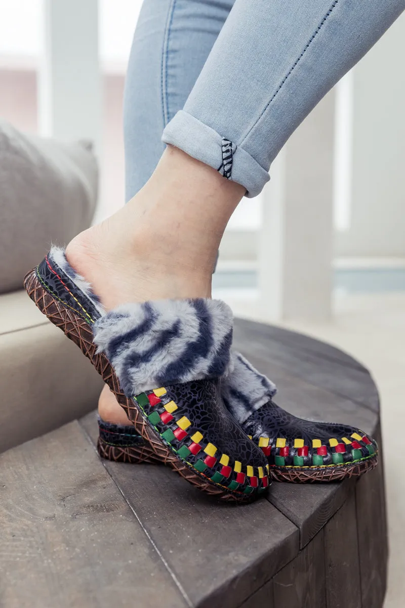 SOFFIA | Floral Embossed Wool Lined Leather Slipper - Navy Black