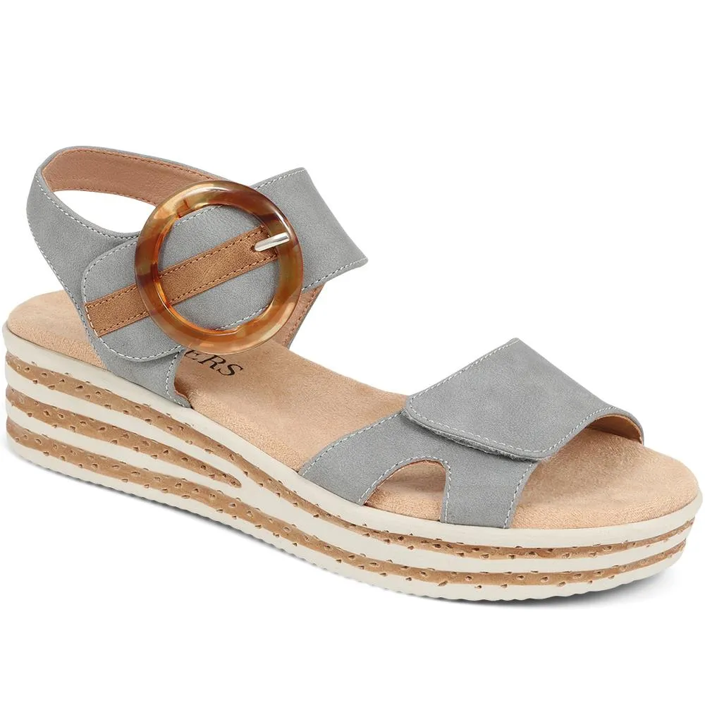 Touch-Fasten Wedge Sandals  - WBINS39033 / 325 232